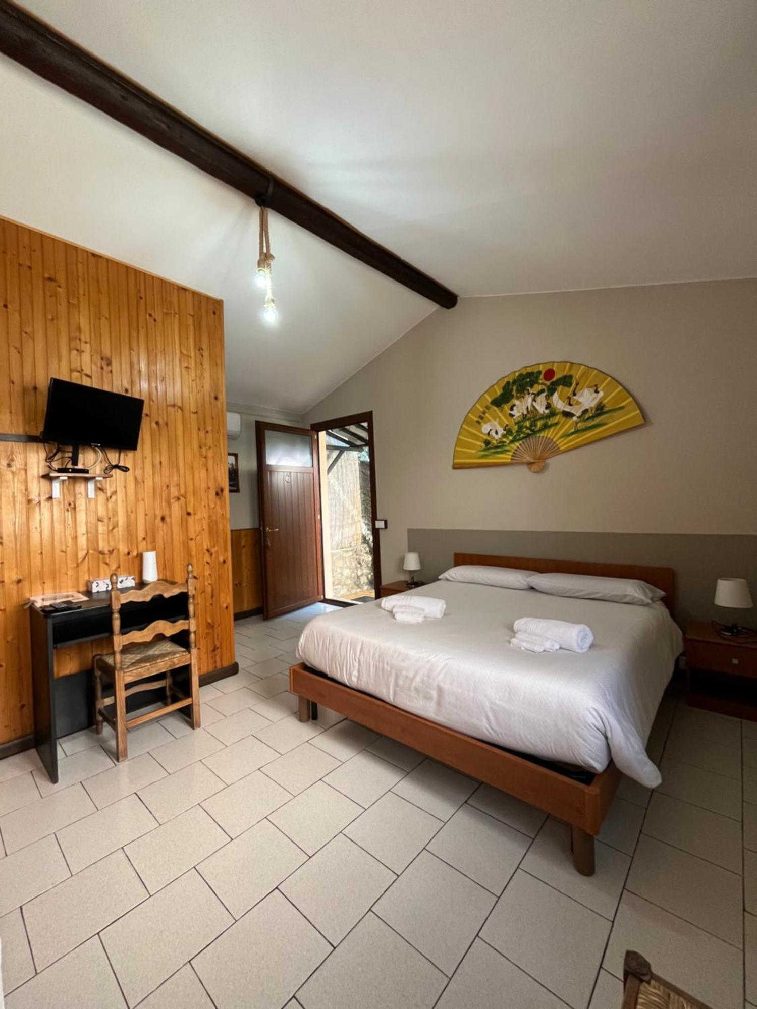 B&B Garzola Оссуччо Экстерьер фото