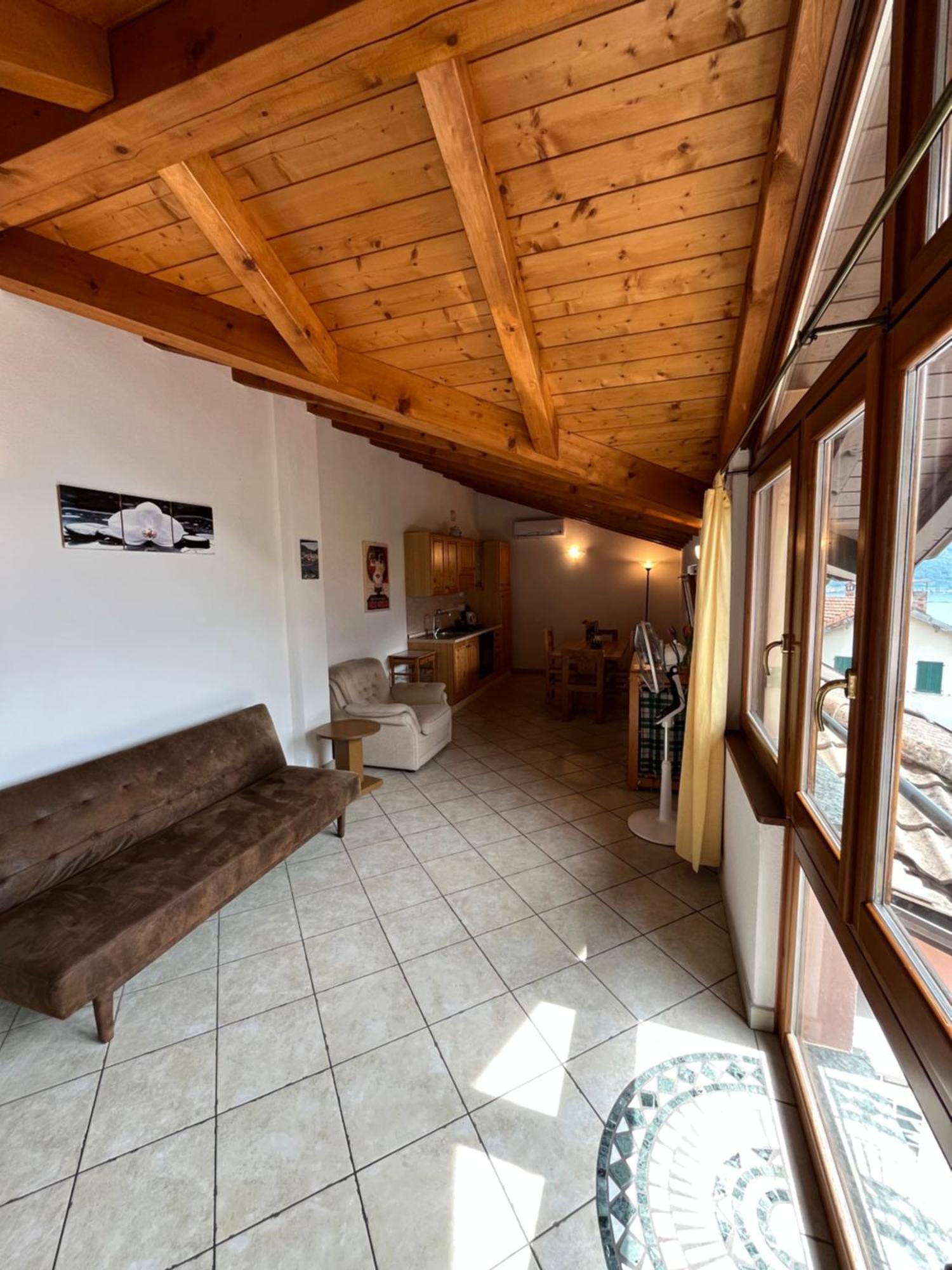 B&B Garzola Оссуччо Экстерьер фото