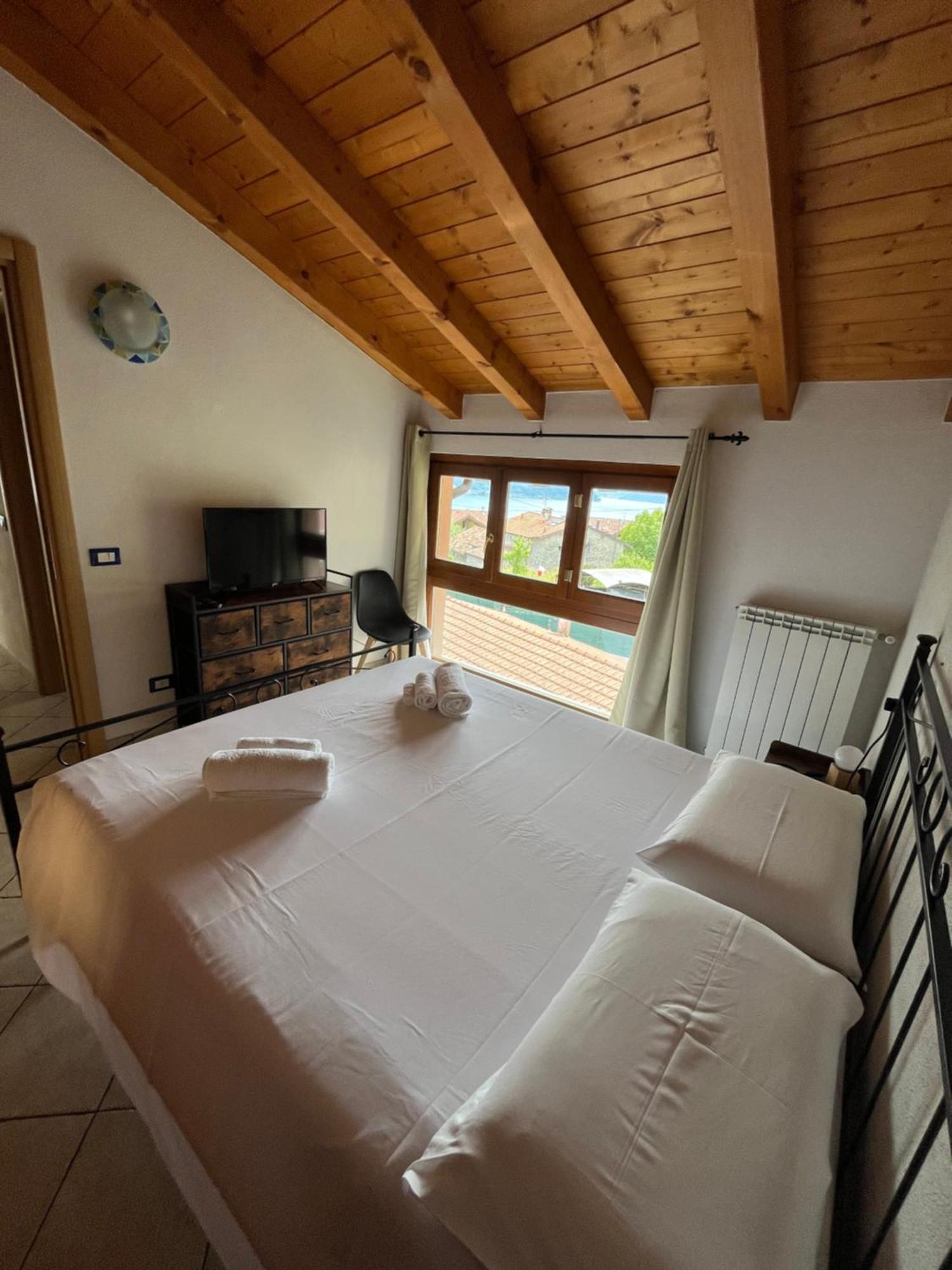 B&B Garzola Оссуччо Экстерьер фото
