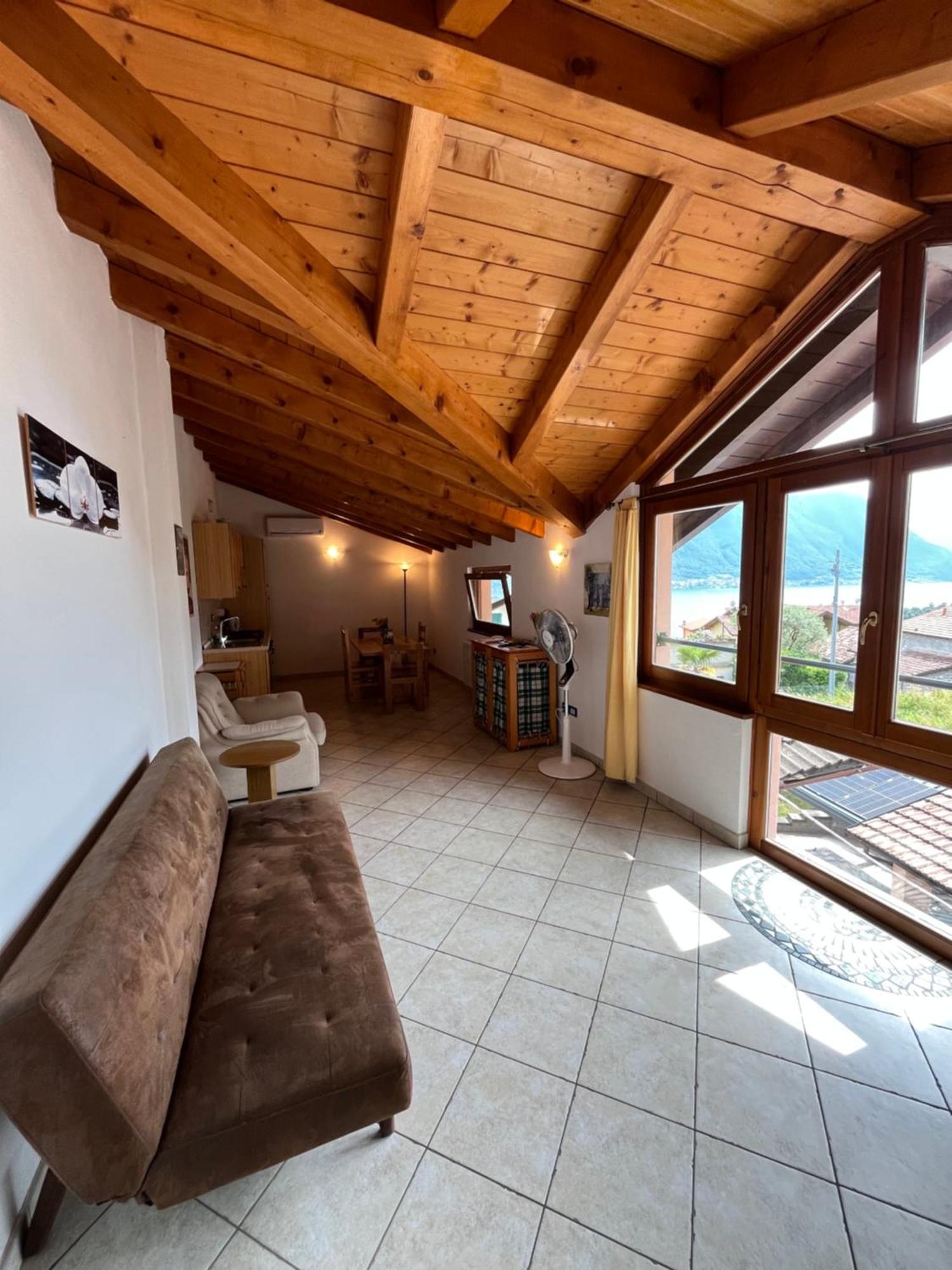 B&B Garzola Оссуччо Экстерьер фото